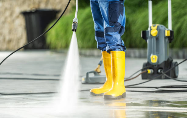 Best Roof Pressure Washing  in Montclair, VA